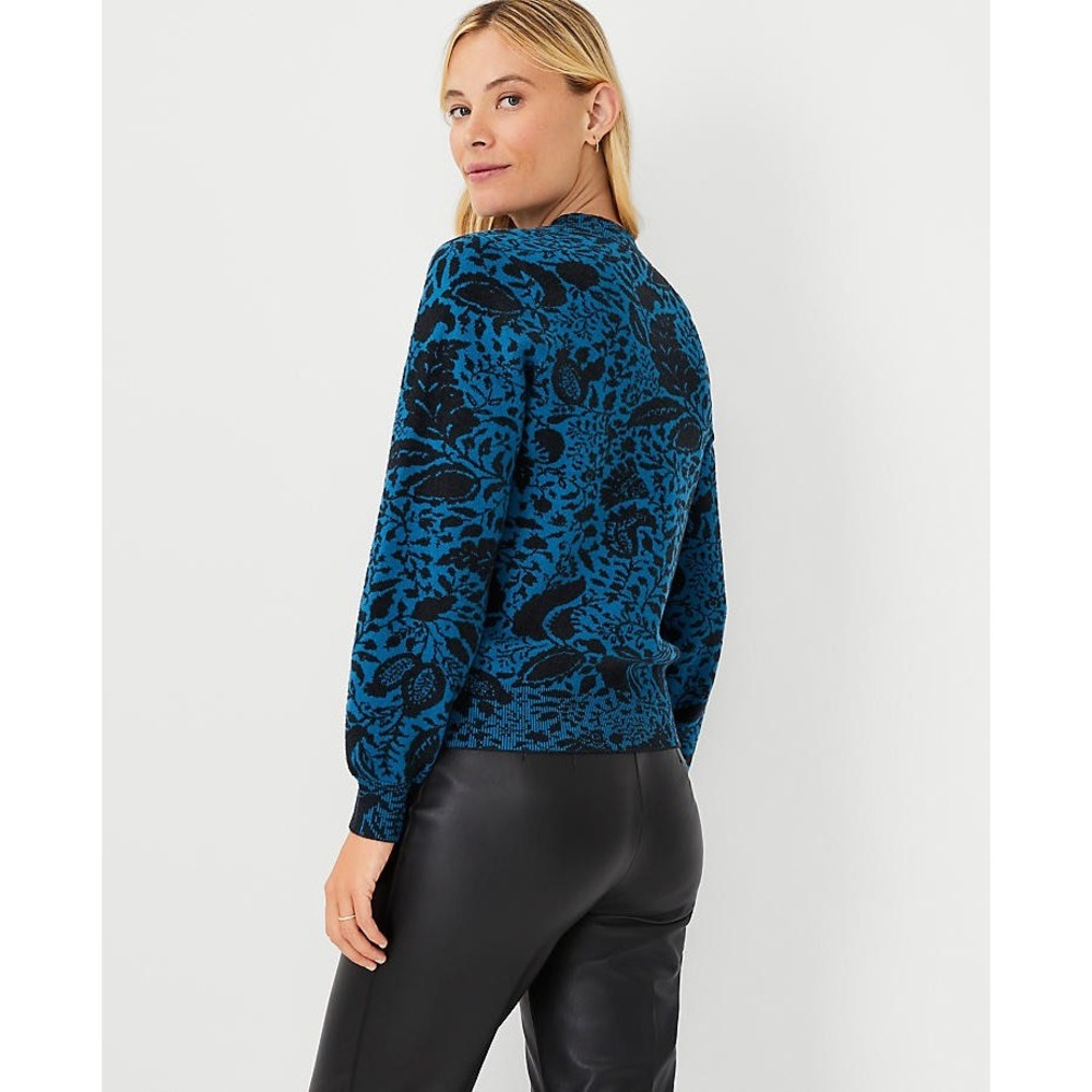 Ann Taylor Floral Jacquard Easy Crew Neck Sweater Women M Blue Black Academia - Picture 2 of 5